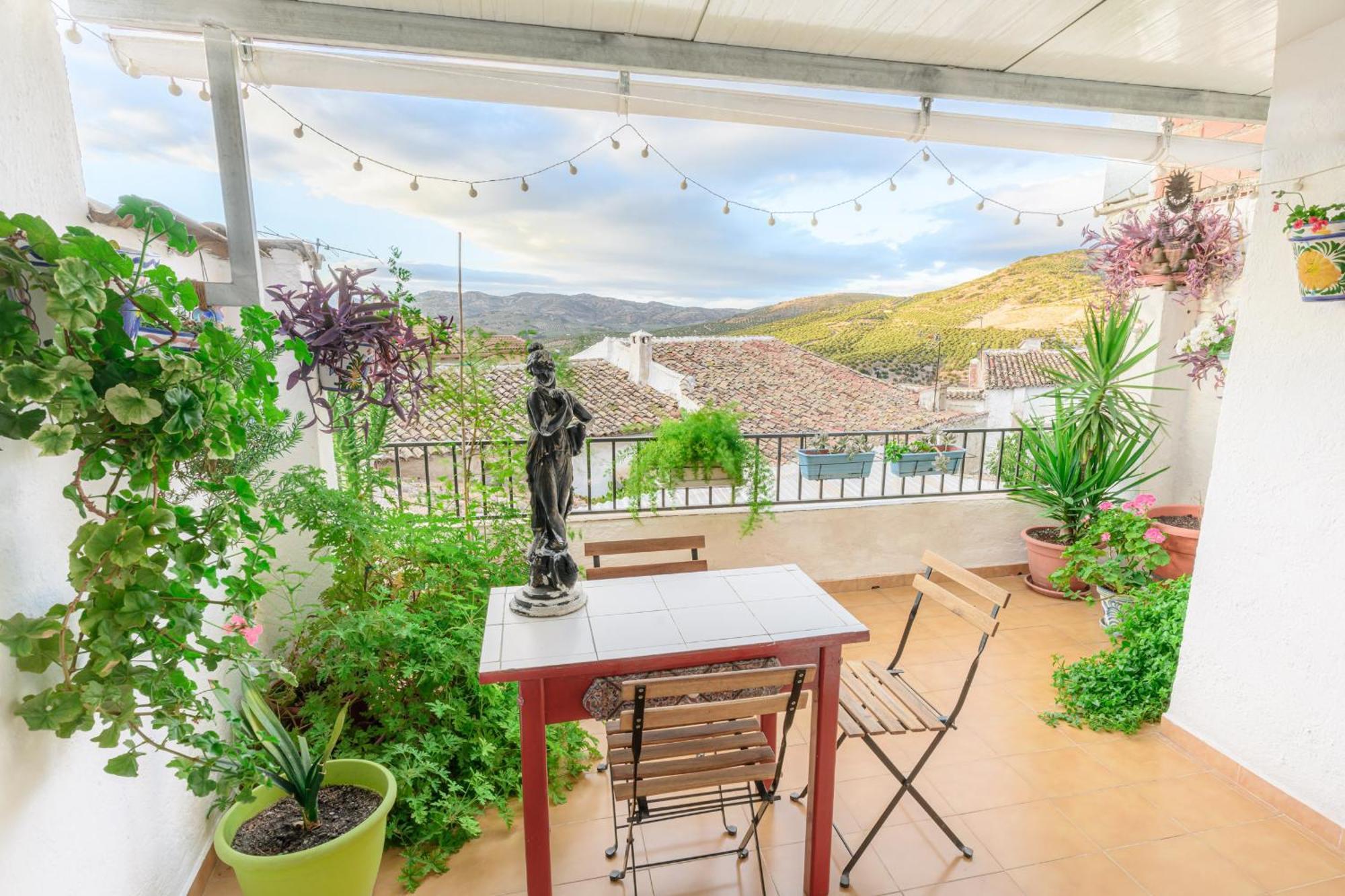 Astarte Guesthouse Castillo de Locubin Екстер'єр фото